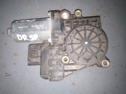 Motoras macara geam dreapta spate Audi A6 C5, cod 4B0959802