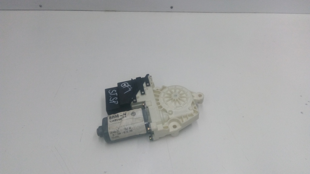 Motoras macara geam electric stanga spate VW Golf 4 Bora Skoda Octavia 1 Cod 1J4959812A
