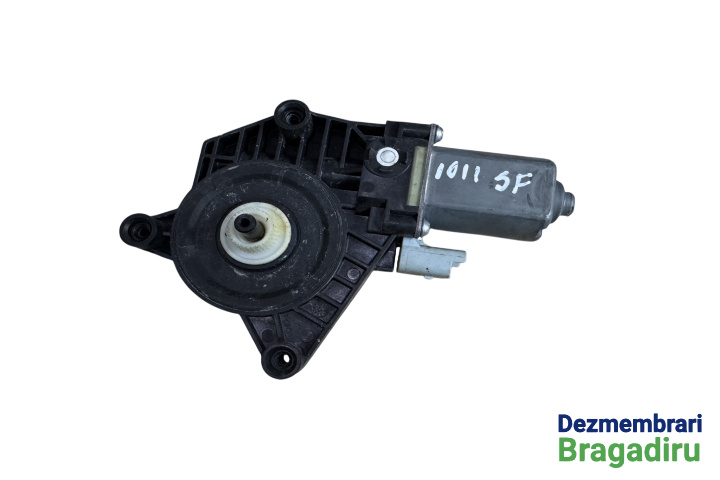 Motoras macara geam fata stanga Nissan Qashqai 2 J11 [2013 - 2020] Crossover 1.5 dCi MT (110 hp)