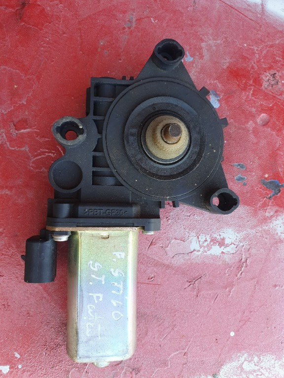 Motoras macara geam stanga fata fiat stilo cod 50.002.603