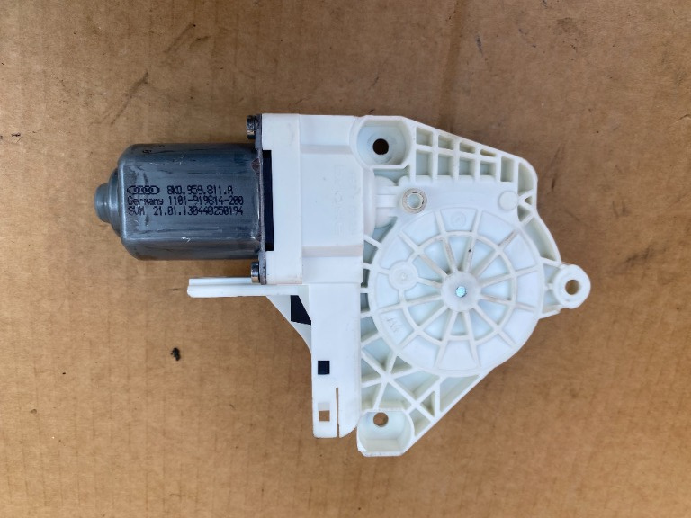 Motoras macara geam stanga spate Audi A4 B8 8K0959811A 8K0 959 811 A