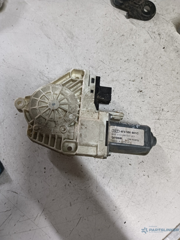 Motoras macara geam stanga spate AUDI A6 III Avant (4F5, C6) [ 2005 - 2011 ] OEM 4f0959801c