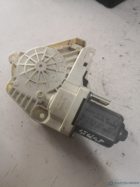 Motoras macara geam stanga spate SKODA SUPERB (3T4) [ 2008 - 2015 ] OEM 8k0959811a