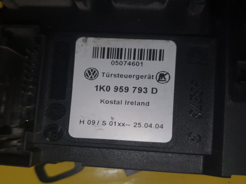 Motoras macara stanga fata 1K0 959 793 D Volkswagen VW Touran [2003 - 2006]