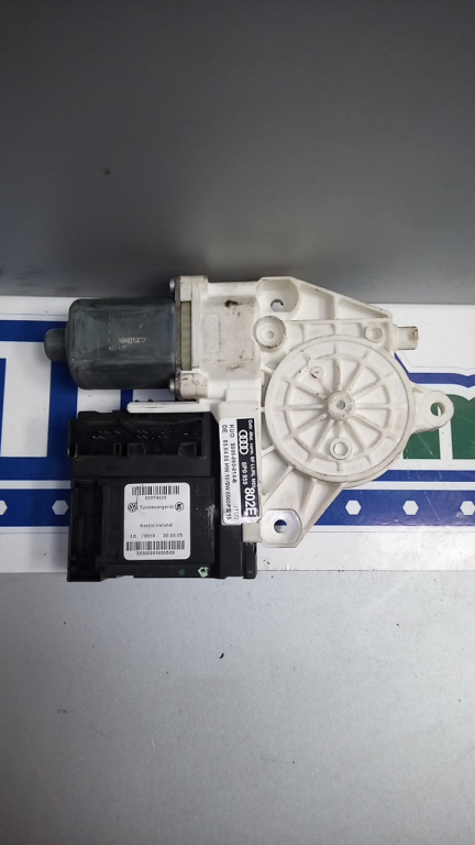 Motoras macara stanga fata, AUDI A3 8P 2003-2012