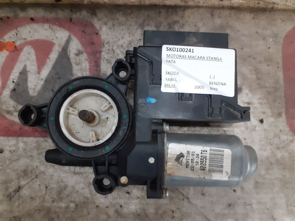 MOTORAS MACARA STANGA FATA SKODA FABIA 2005