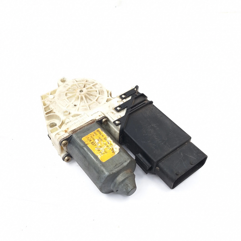 Motoras Macara Stanga,fata VW GOLF 4 1997 - 2004 1J4837729AA, 101387101, 7746002102, 2709814, 9776101430202, F005S00027, 0536003502, 86910906