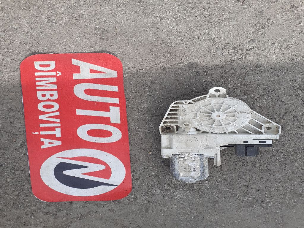 MOTORAS MACARA STANGA SPATE AUDI A6 C6 2009 OEM:4F0959801A.