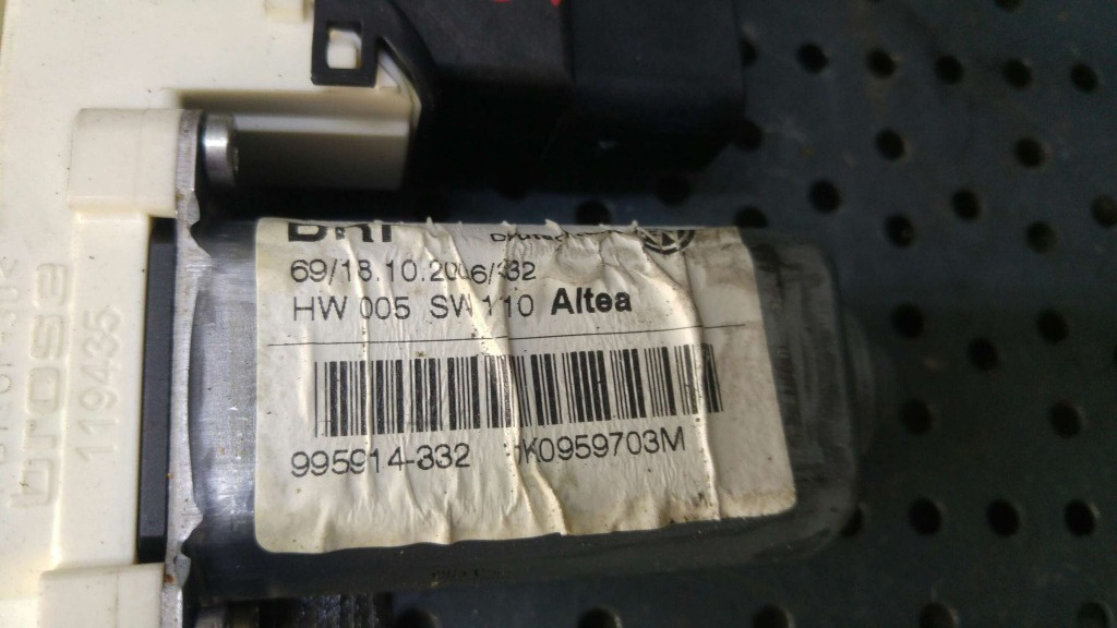 Motoras macara stanga spate seat altea 5