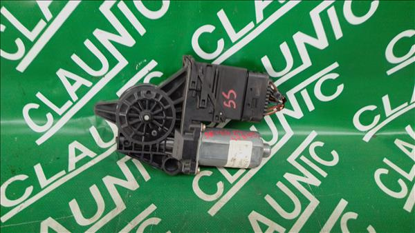 Motoras Macara Stanga Spate SKODA SUPERB (3U4) 1.9 TDI AWX