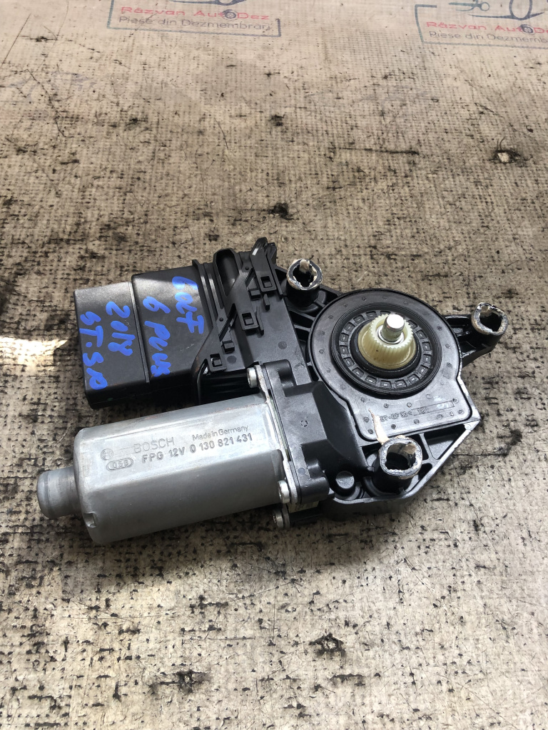 Motoras macara stanga spate Volkswagen Golf 6 Plus 2018, 5M0839401D