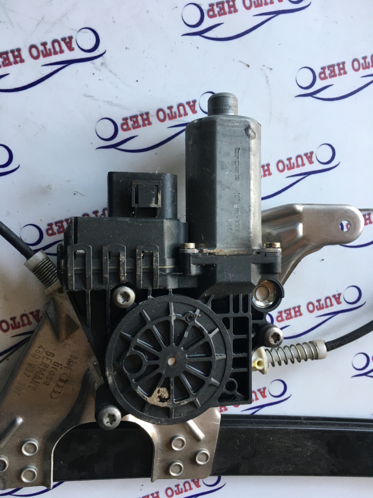 Motoras macara usa Audi A6 0130821775