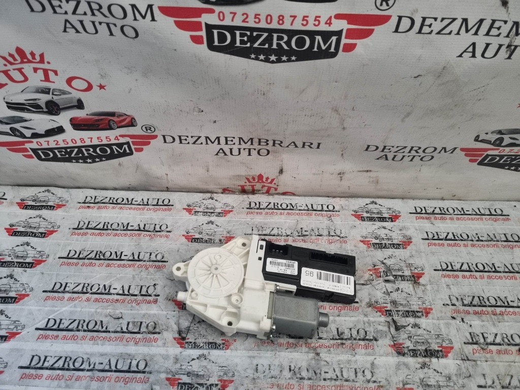 Motoras macara usa dreapta fata original Renault Latitude cod piesa : 807300029f / 918519-102