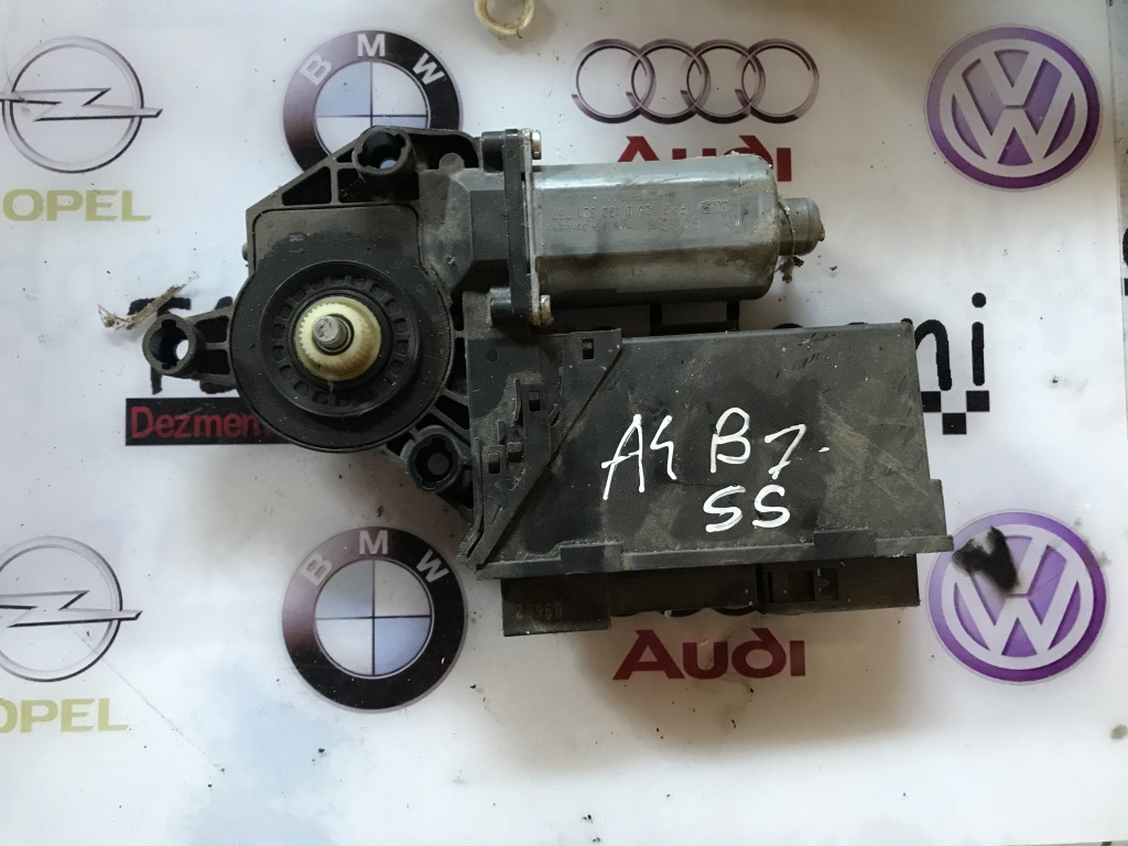 Motoras macara usa stanga spate Audi A4 B7