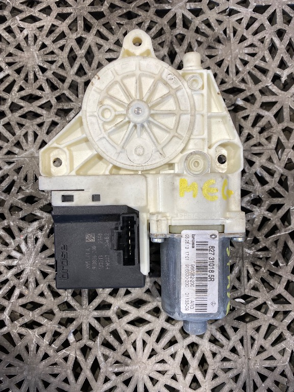 Motoras macara usa stanga spate Renault Megane an 2013 - 2019 cod 827310185R
