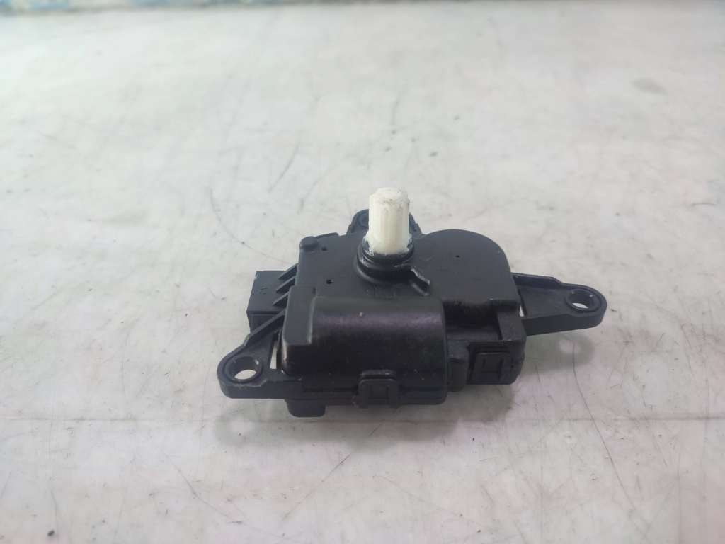 Motoras mixaj aer D266-CWFAB01 Hyundai I