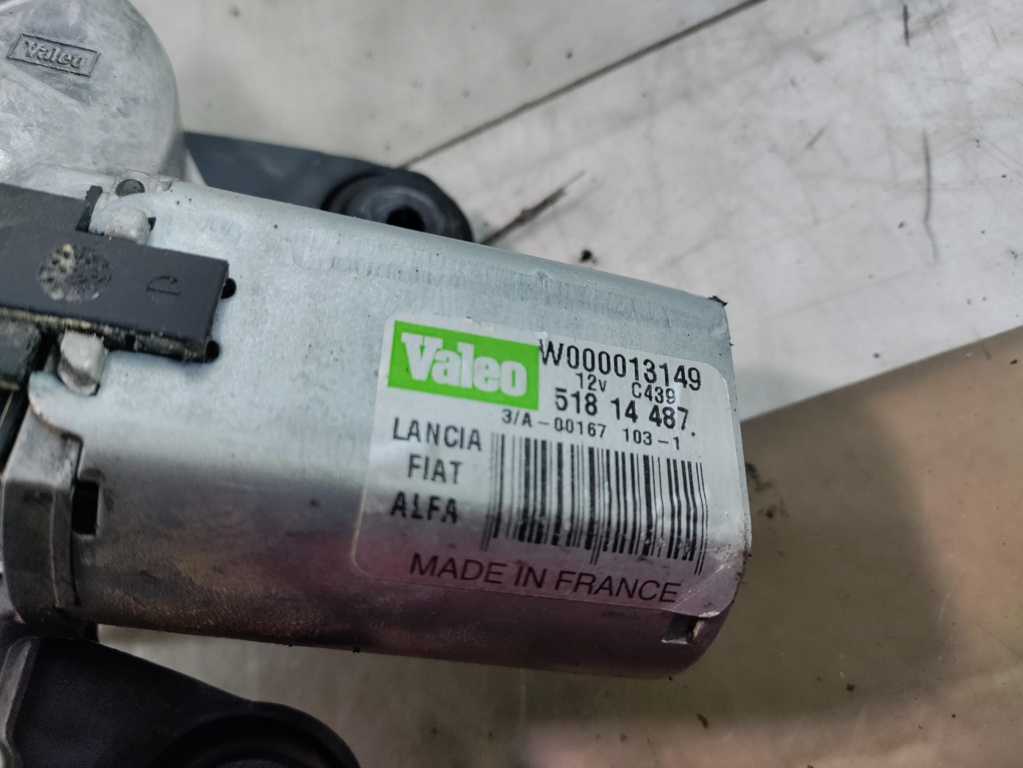 Motoras stergator haion 51814487 Opel Co
