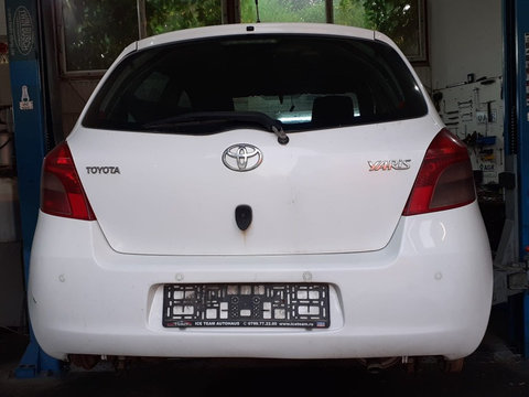 Motoras stergator haion Toyota Yaris an 2008