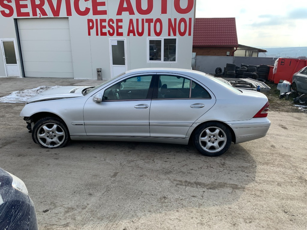 Motoras stergator Mercedes C-Class W203 