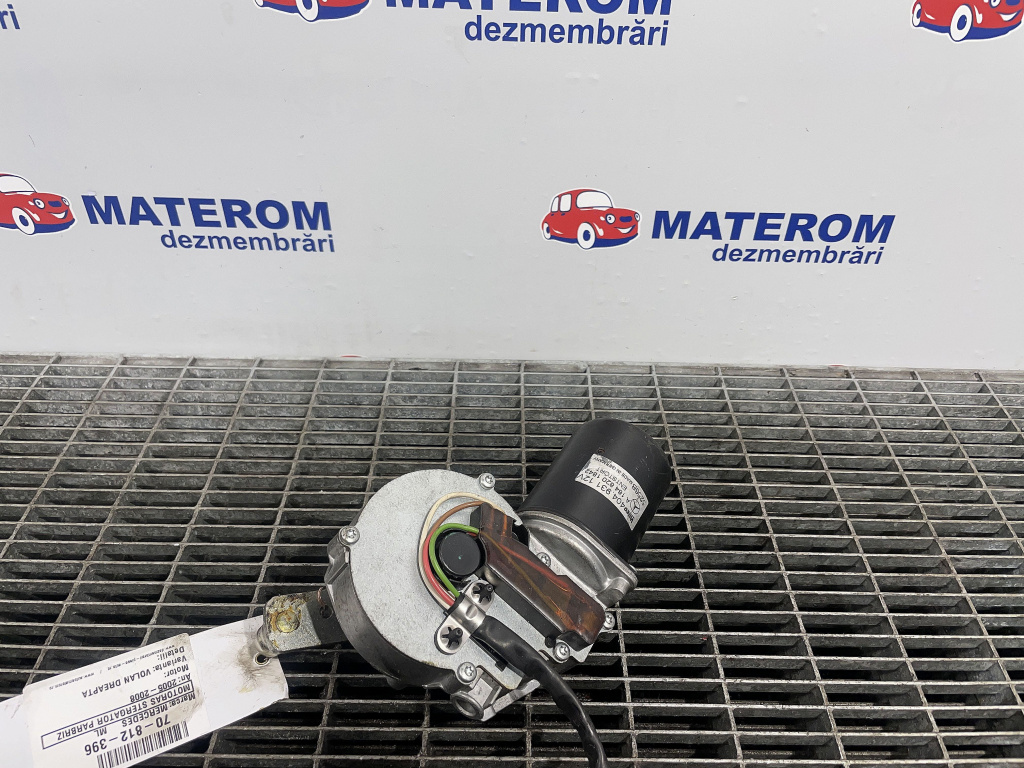 MOTORAS STERGATOR PARBRIZ MERCEDES ML ML - - (2005 2008)