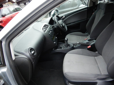 Motoras stergator Seat Leon 2 2010 Hatchback 1.6 TDI