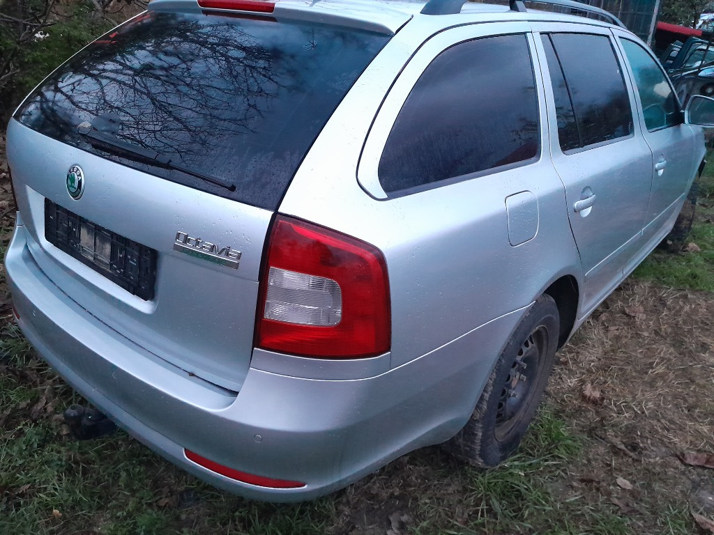 Motoras stergator Skoda Octavia 2 2012 C