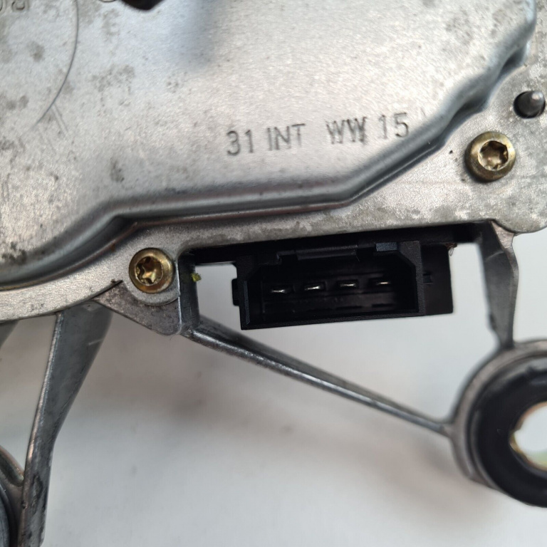 Motoras Stergator Spate VW Golf IV 1998/