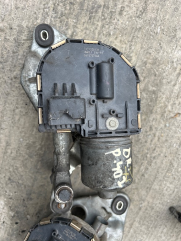 Motoras stergator stanga dreapta peugeot 407 0390241722 0390241721