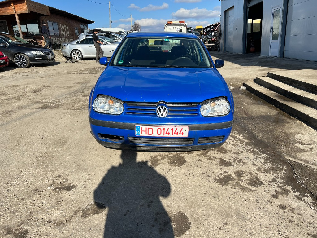 Motoras stergator Volkswagen Golf 4 1999 hatchback 1,6 benzina