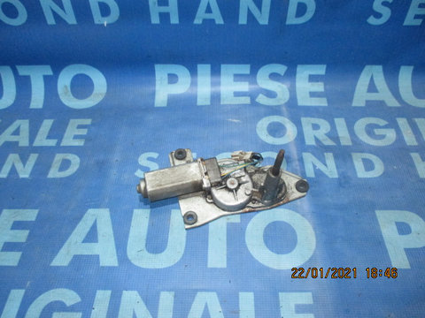 Motoras stropitori Mitsubishi Pajero 2003 (spate)