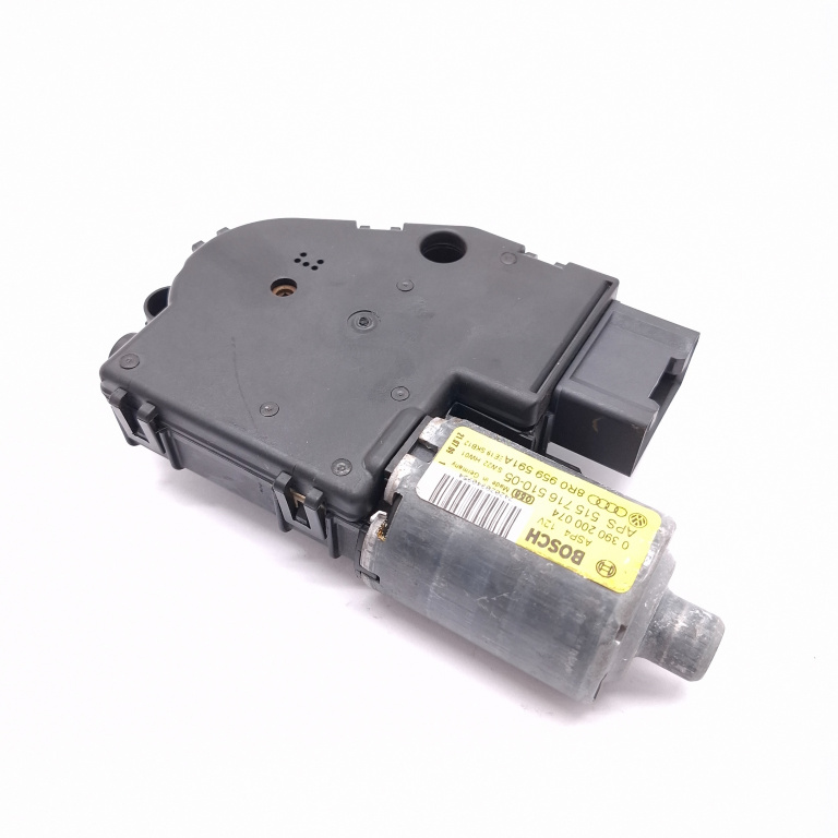Motoras Trapa Audi A5 (8T3, 8F7, 8TA) 2007 - 2016 0390200074, 8R0959591A, APS51571651005, APS515716510-05, 1137328304, 742020940954