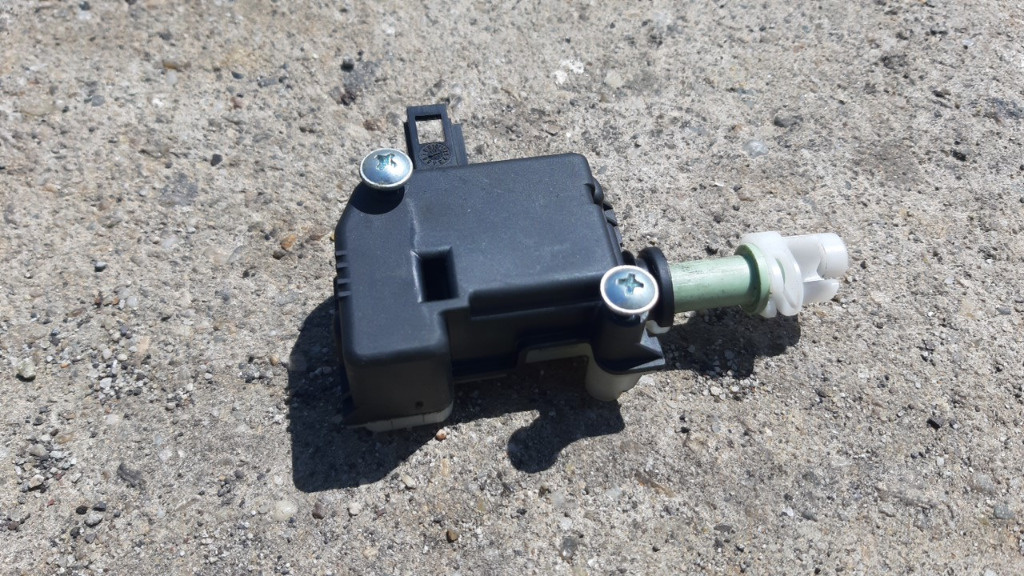 Motoras usita rezervor/actuator Toyota Avensis T25