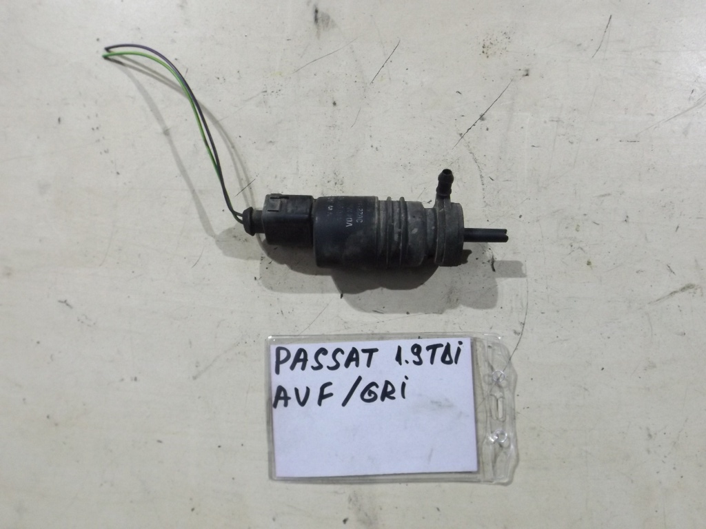 Motoras vas spalator parbriz Passat B5.5 sedan