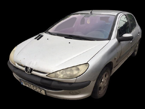 MP3 player auto Peugeot 206 prima generatie [facelift] [2002 - 2009] Hatchback 3-usi 1.4 MT (75 hp)