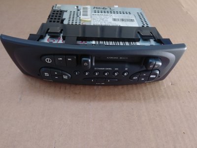 MP3 Player Renault Megane 1