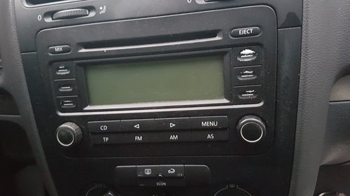 Mp3 vw golf 5 2006