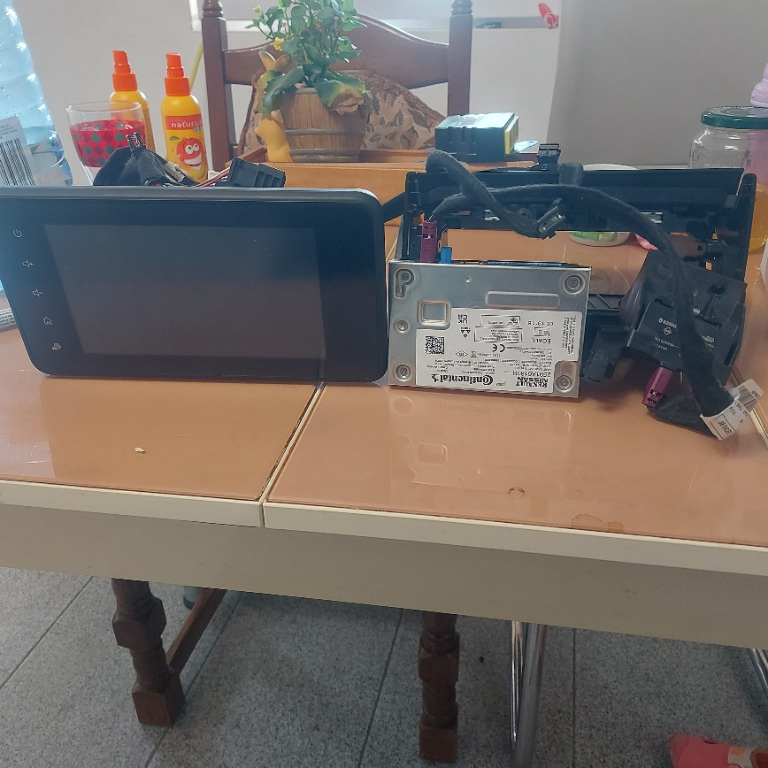 Navigatie completa cu modul antena , modul navigatie ,fire cu mufe suport nav Dacia Logan 3 Sandero 3
