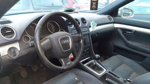 Navigatie de origine Audi A4 B6 Cabrio 2