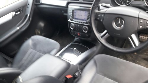 Navigatie Mercedes R-CLASS W251 2008 suv