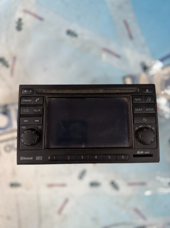 Navigatie originala Nissan Qashqai 2012