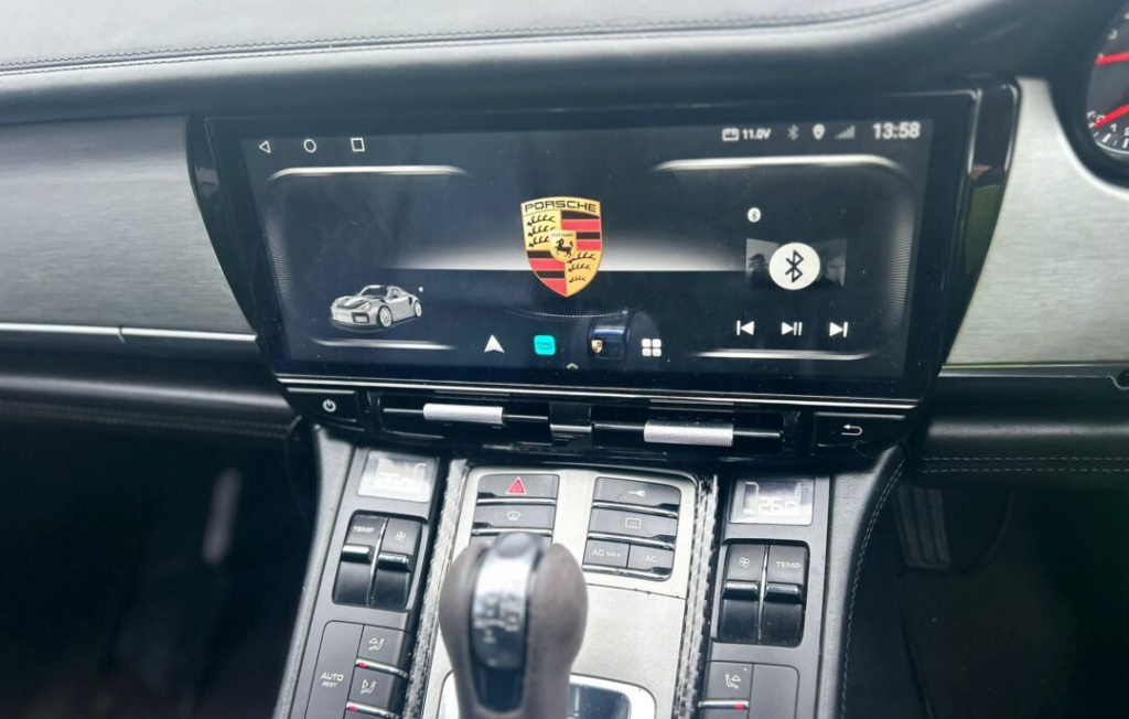 NAVIGATIE PORSCHE PANAMERA 4S