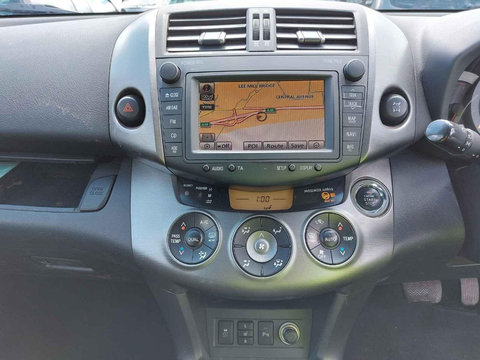 NAVIGATIE Toyota RAV 4 2010 SUV 2.2 2ADFHV 150Hp