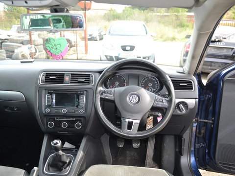Navigatie VW JETTA 4 2012 2013 2014 2015