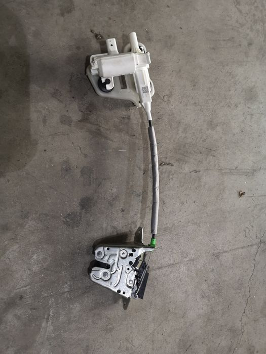 Încuietoare broască portbagaj soft close Mercedes GLC w253 2019