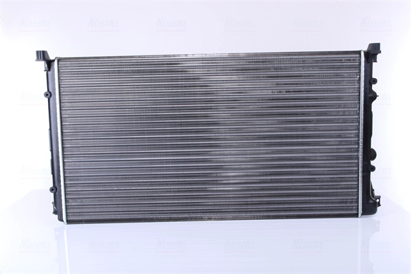 NISSENS Radiator, racire motor 63761 se 