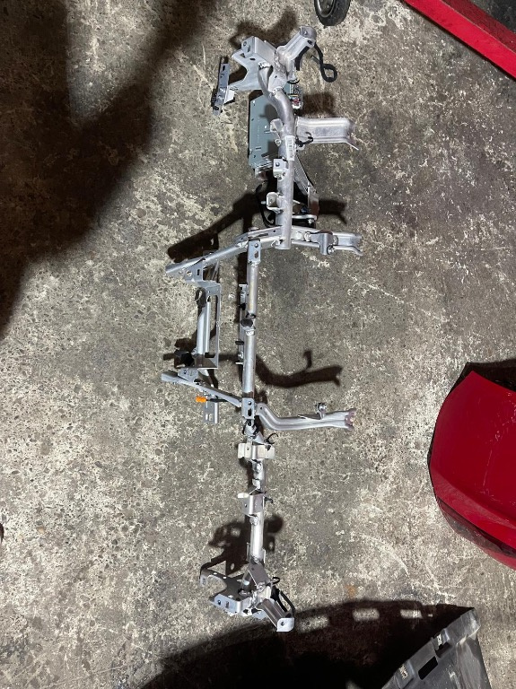 Întăritura/Armatura planșa bord Alfa Romeo Giulia 2015-2022