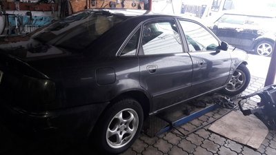 Nuca schimbator Audi A4 B5 1995 Limuzina 1.6 i