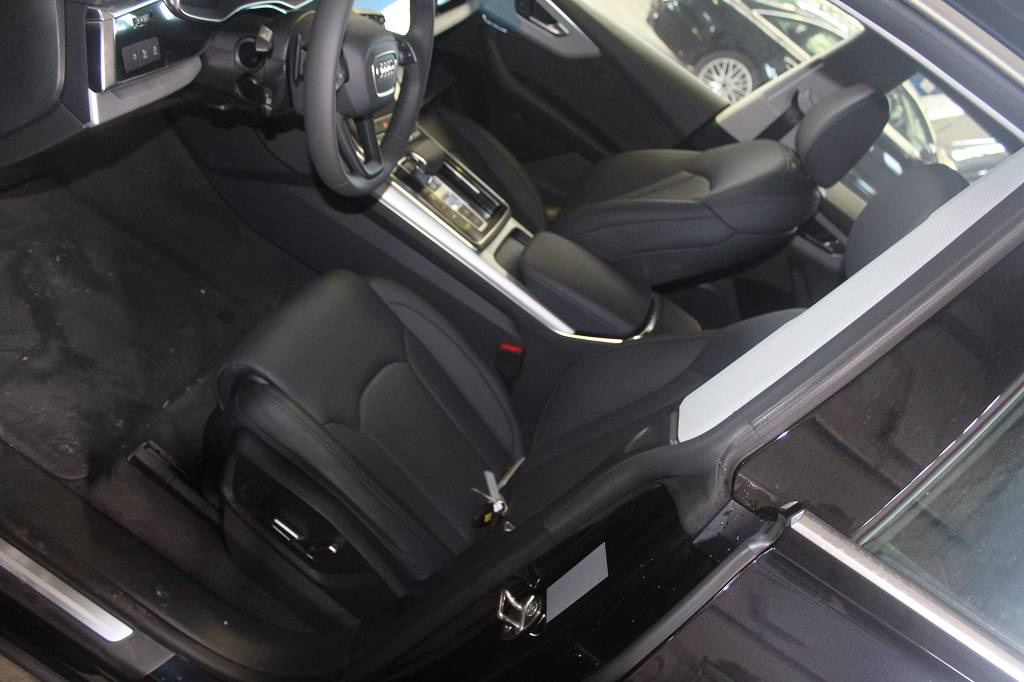 Nuca schimbator Audi Q8 2019 quattro 2.0
