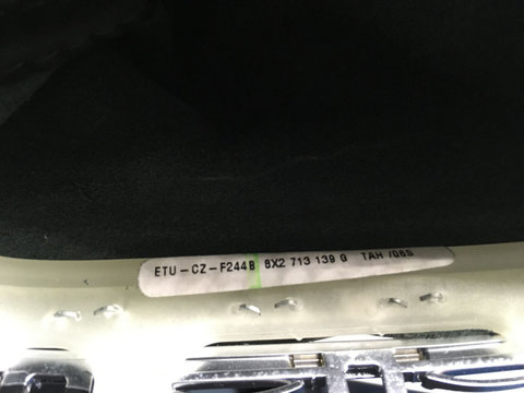 Nuca schimbator automata S-tronic Audi A1 cod: 8x2713139g