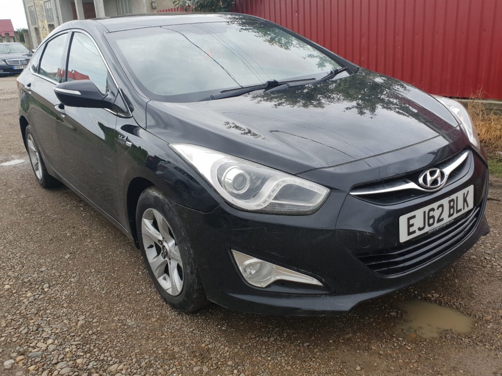 Nuca schimbator Hyundai i40 2012 hatchback 1.7 crdi d4fd